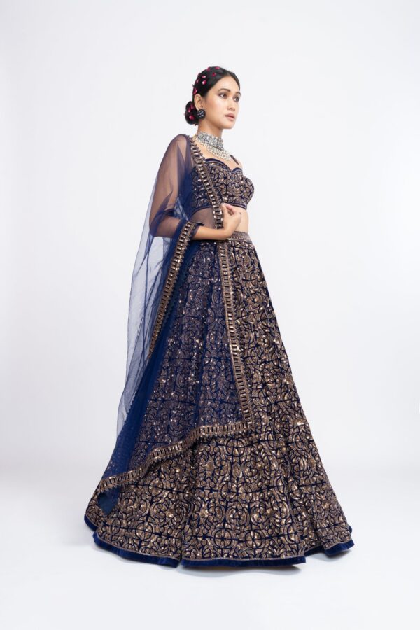 Vaani2366