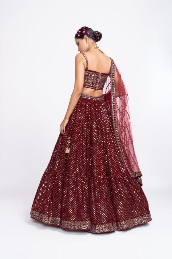 Vaani5978