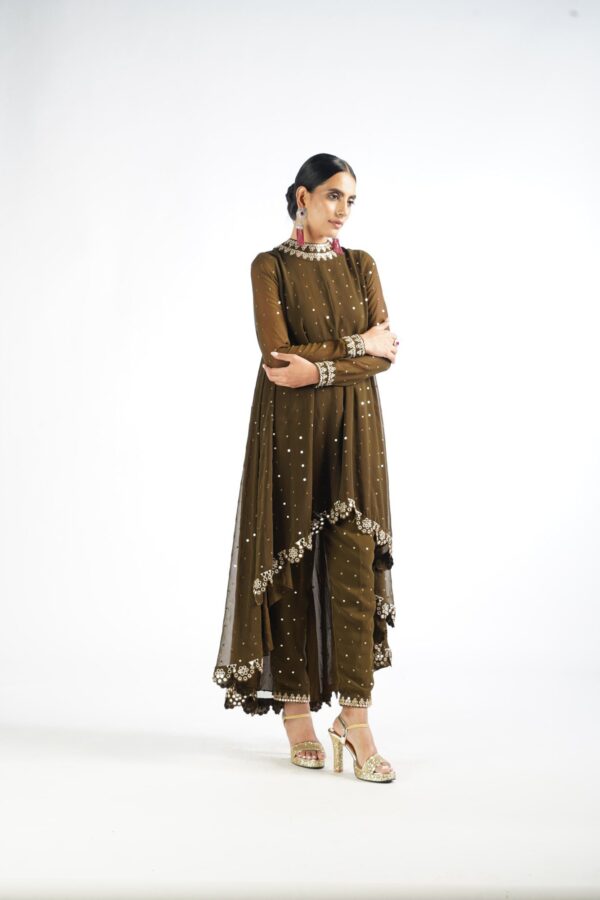 VVANI 030920227152