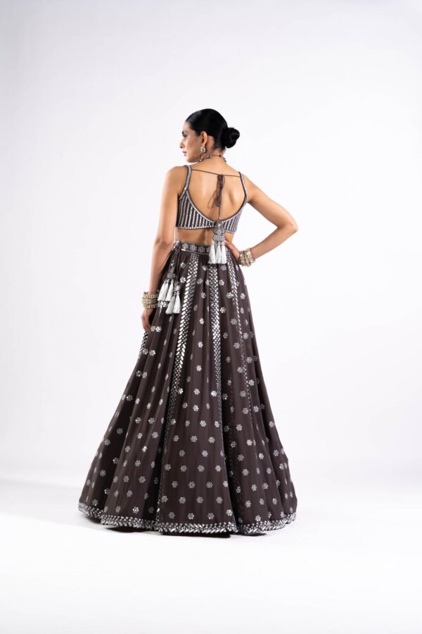 VVANI FEB 233261