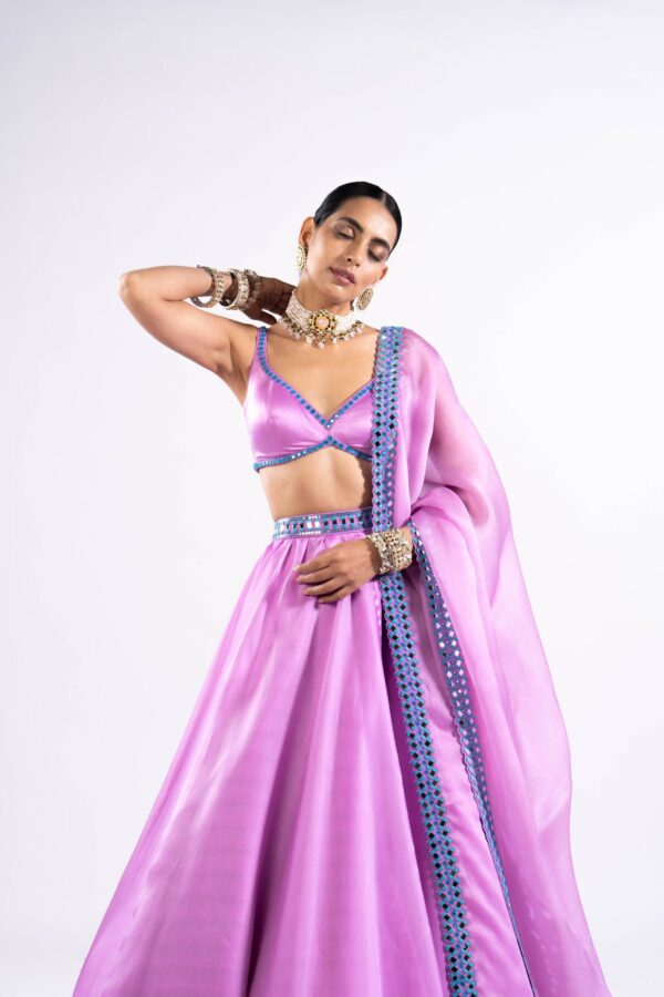 VVANI FEB 235216