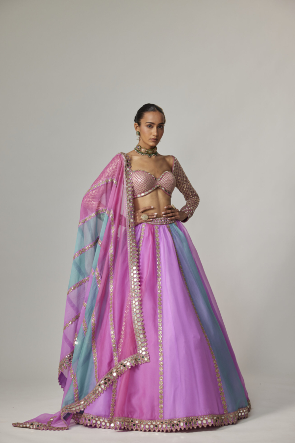 MAUVE MULTICOLOR LINEAR LEHENGA WITH SWEETHEART FULL SLEEVE BLOUSE