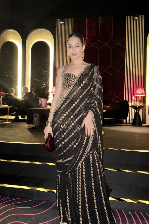 TARINI MANCHANDA In Jugmug Black Pre Draped Saree Set