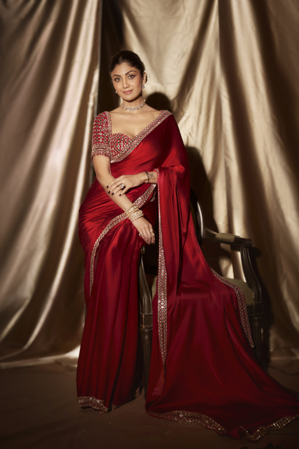 Crimson Red Satin Mirror Saree Set ( SHILPA SHETTY )