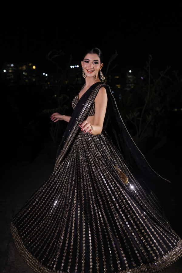 HANNA KHAN In Black Linear Mirror Embroidered Lehenga Set