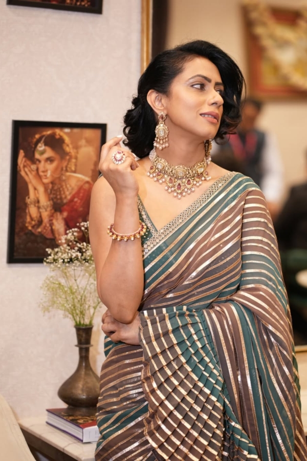 PAVITRA SAGAR In Gota Pre Draped Mud Green Multicolor Saree Set