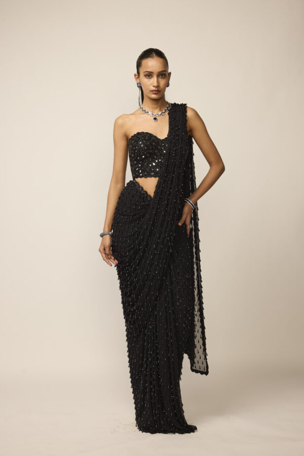 Black Single Drop Saree Set