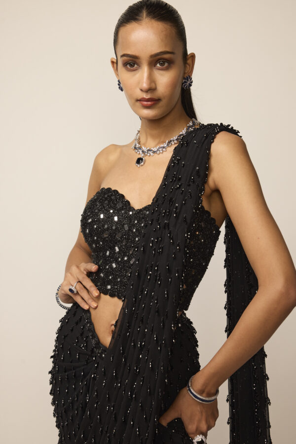 Black Single Drop Saree Set