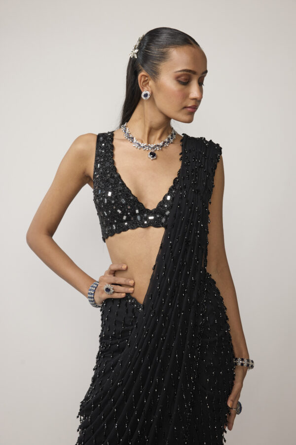 Black Single Drop V Neck Saree Set