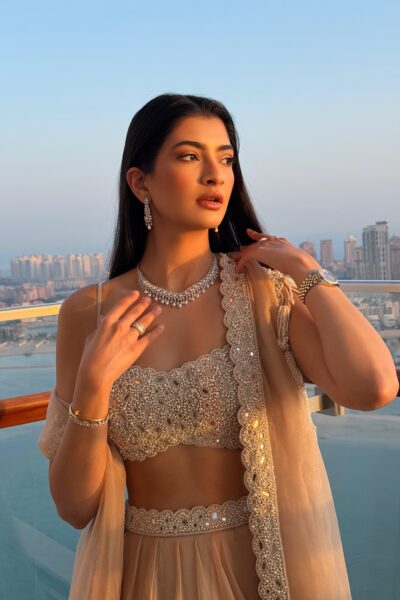 Hanna Khan in Light Beige Organza Lehenga Set