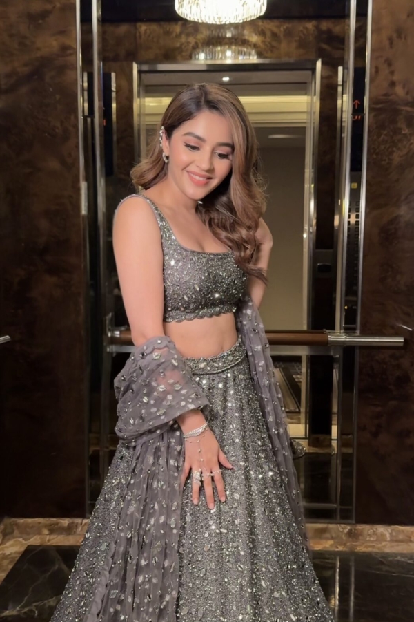 Isha Multani in Metallic Grey Lehenga Set