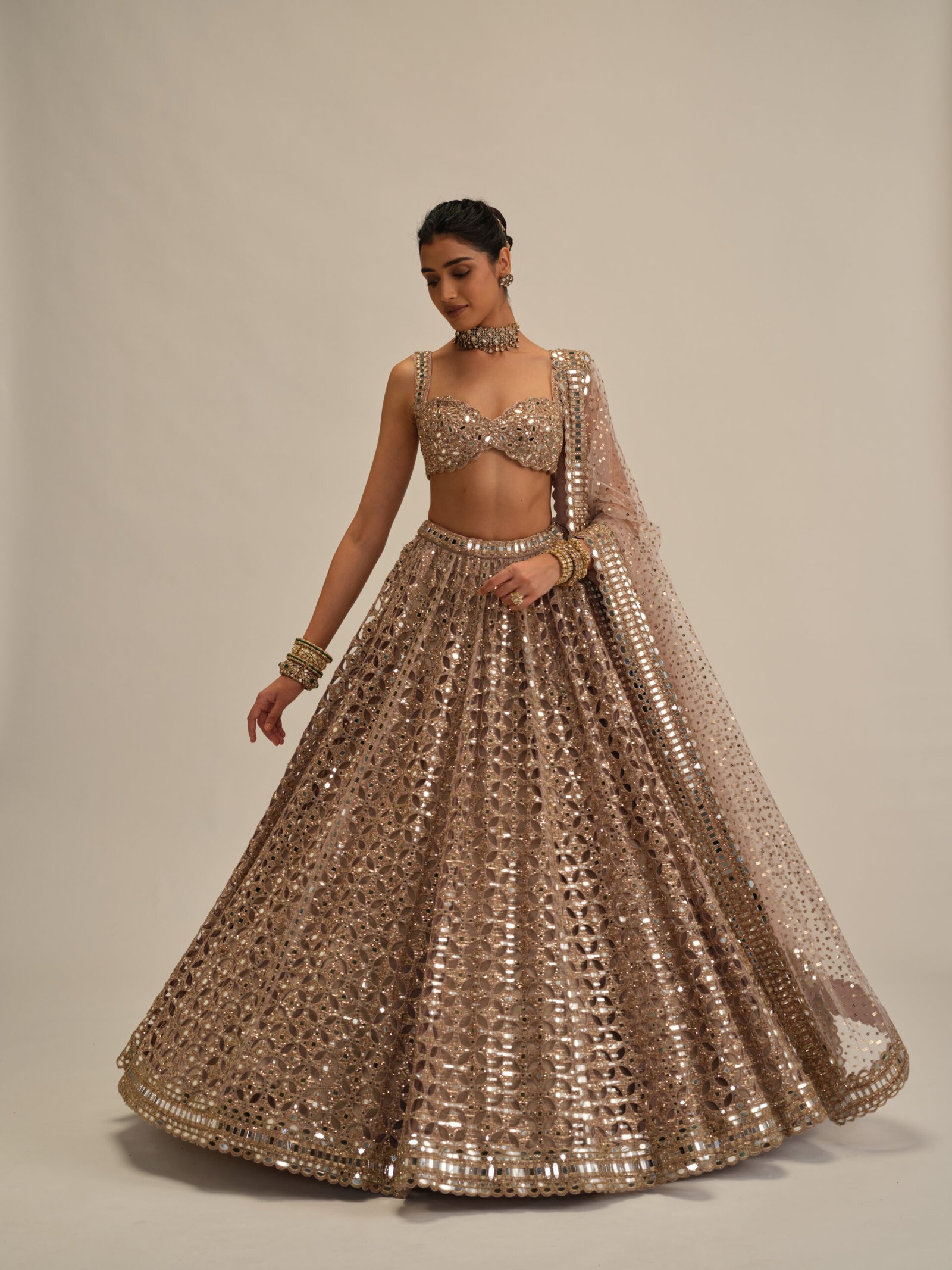 ASH PINK CIRCULAR CUTWORK LEHENGA SET - Image 3