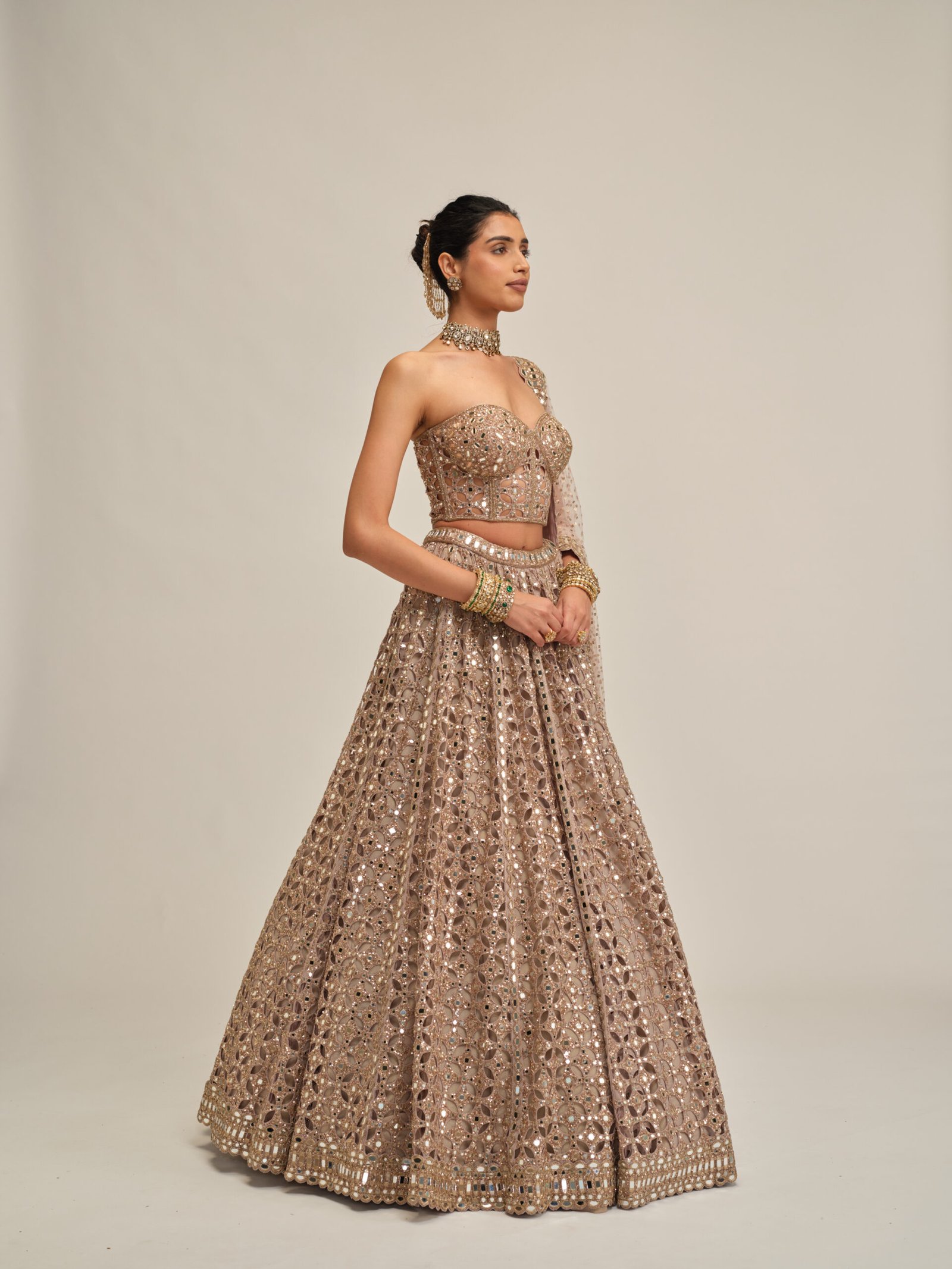 ASH PINK CIRCULAR CUTWORK LEHENGA WITH CORSET SET - Image 5