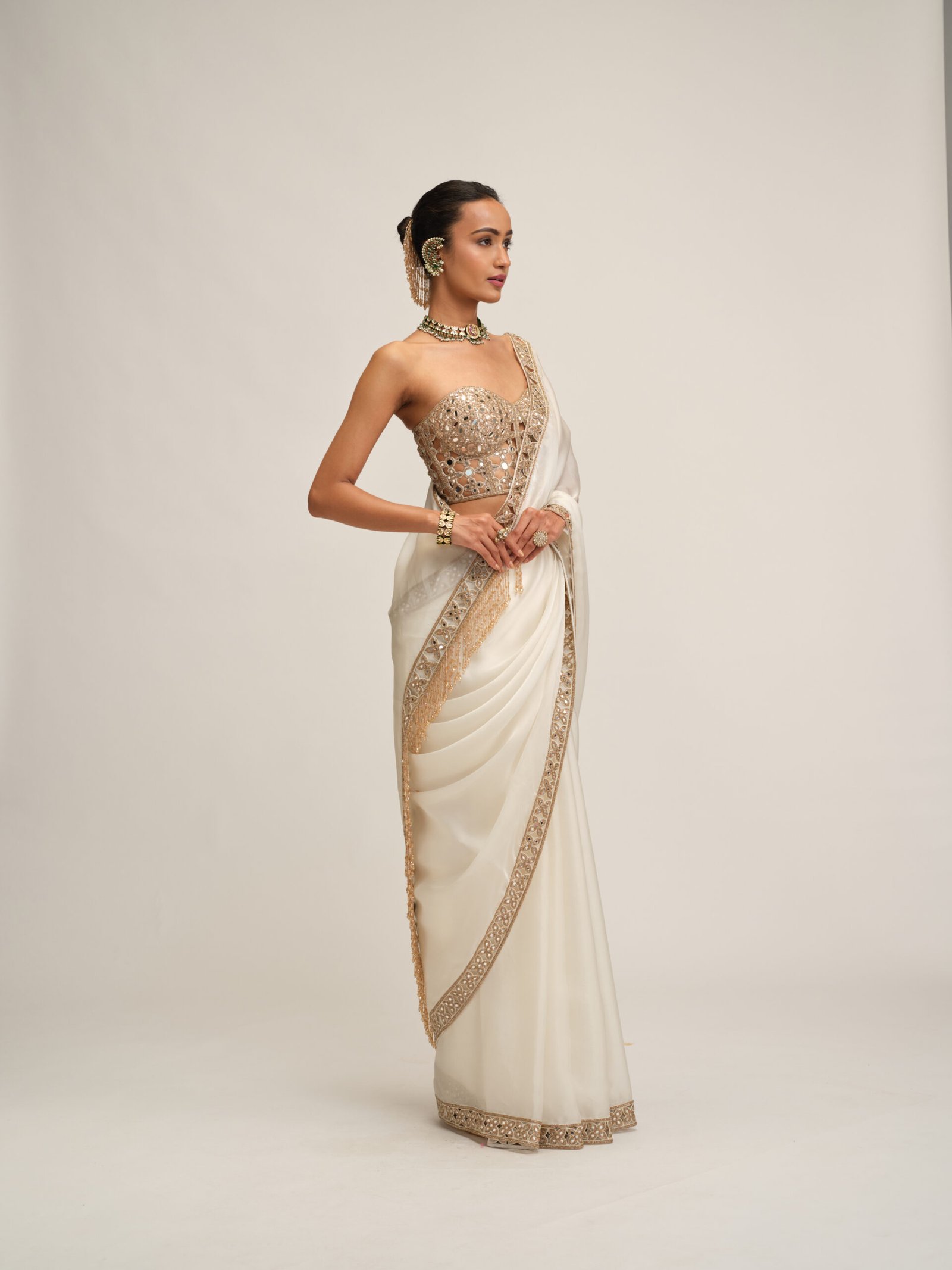 OFF WHITE SATIN ORGANZA CUTWORK BORDER SAREE SET - Image 5
