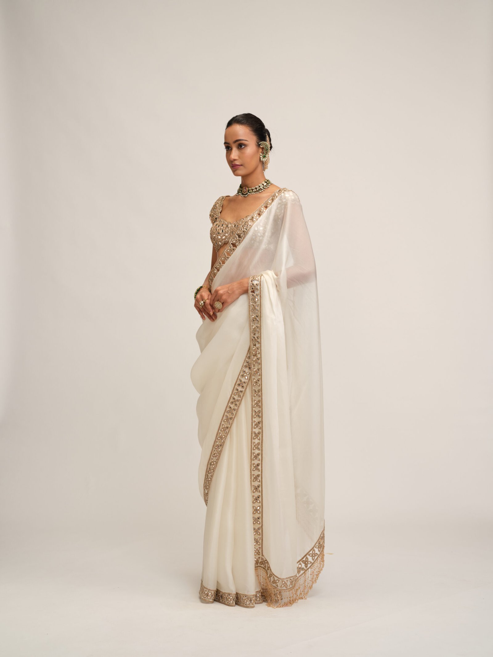 OFF WHITE CUTWORK BORDER SAREE SET - Image 4