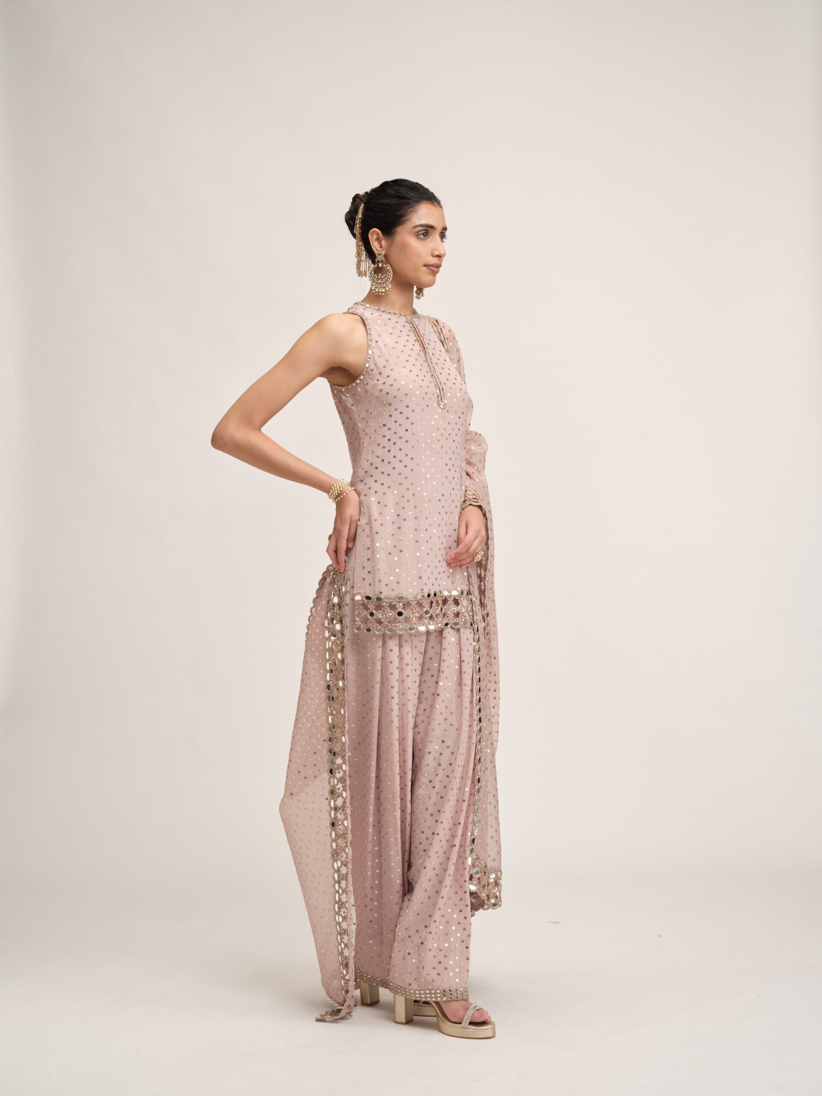 ASH PINK KURTA SALWAR SET - Image 4
