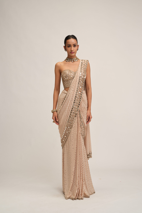 LIGHT BEIGE CUTWORK BORDER SAREE SET