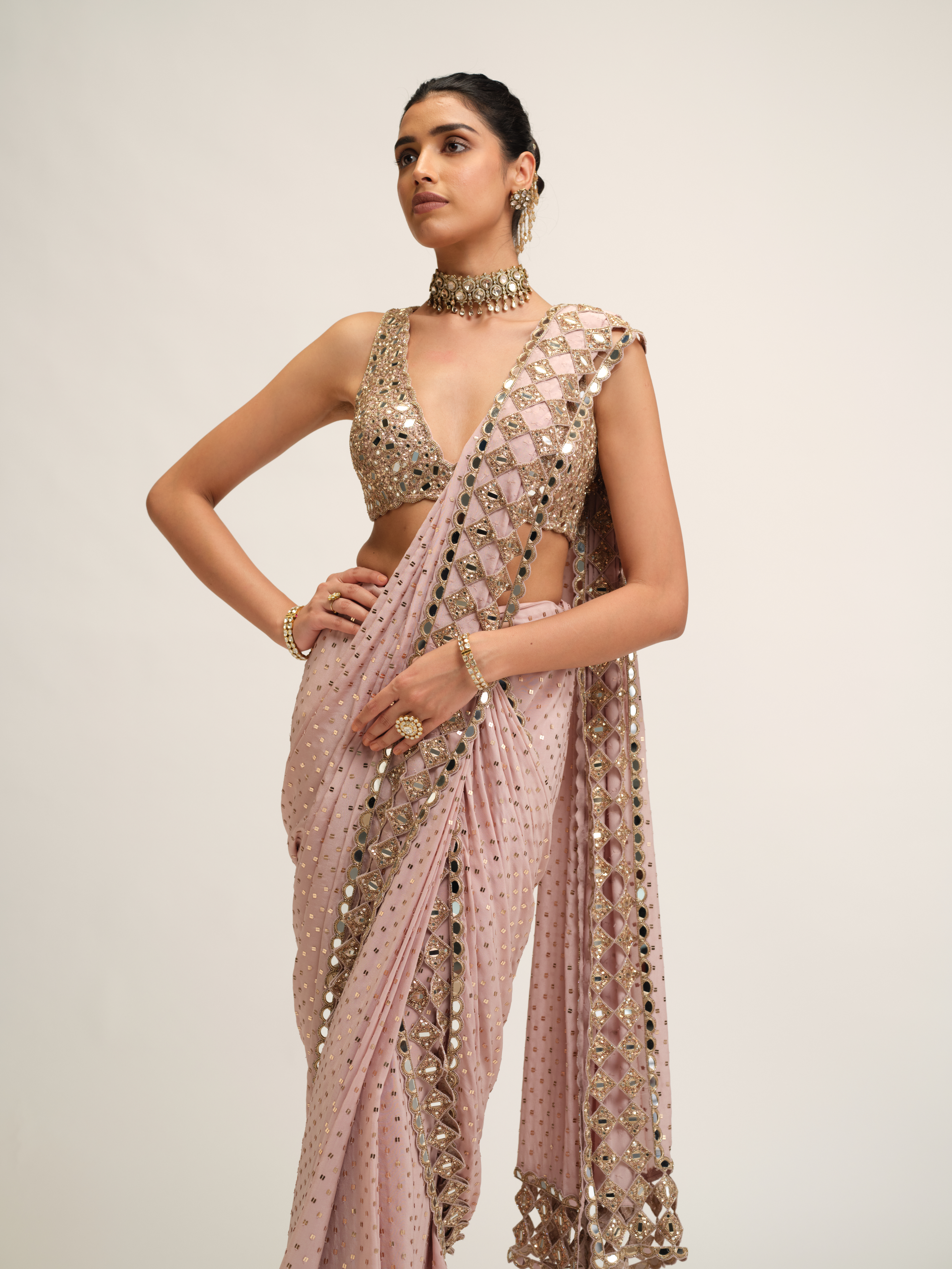 ASH PINK CUTWORK BORDER SAREE SET - Image 2