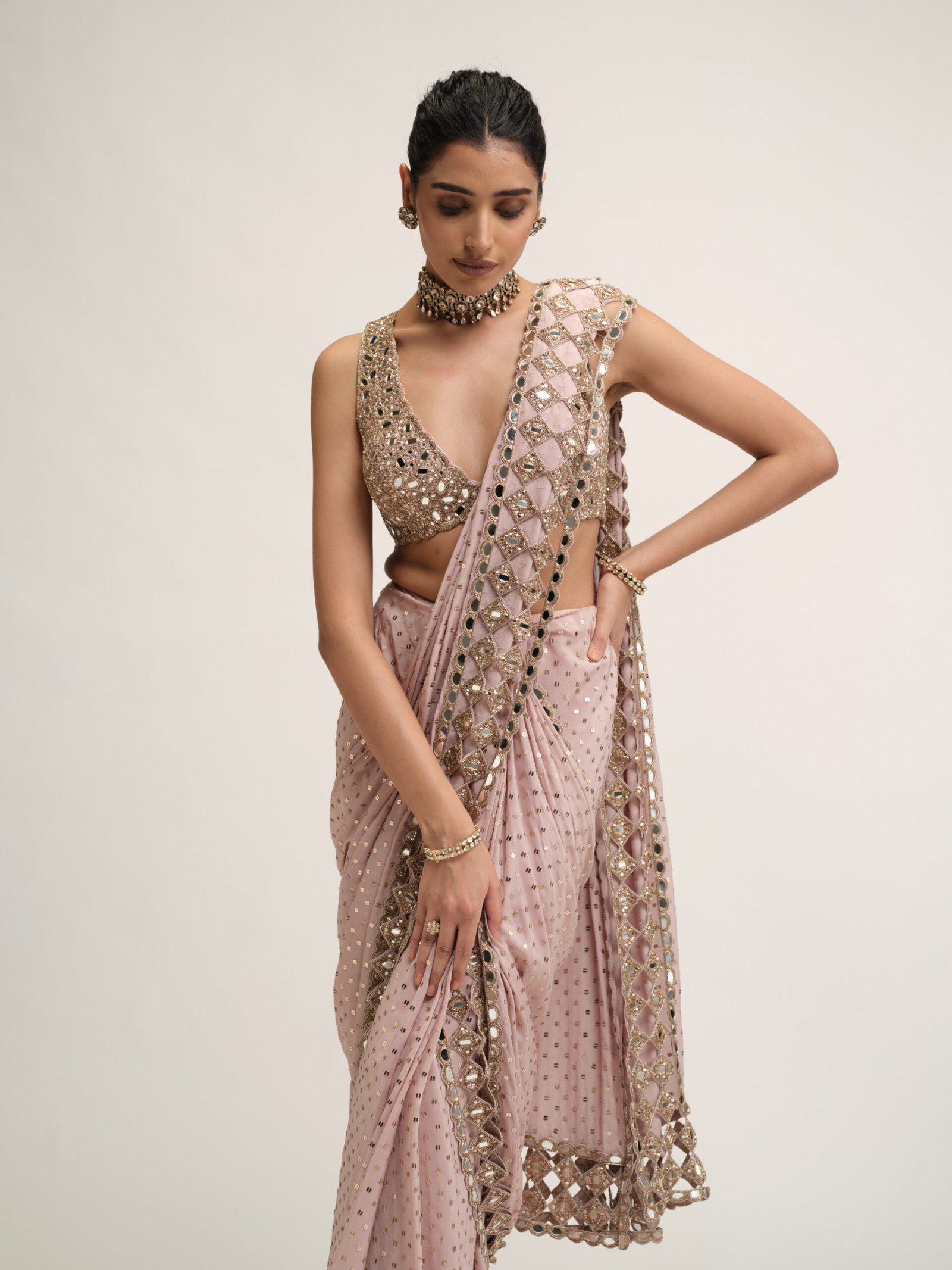ASH PINK CUTWORK BORDER SAREE SET - Image 3