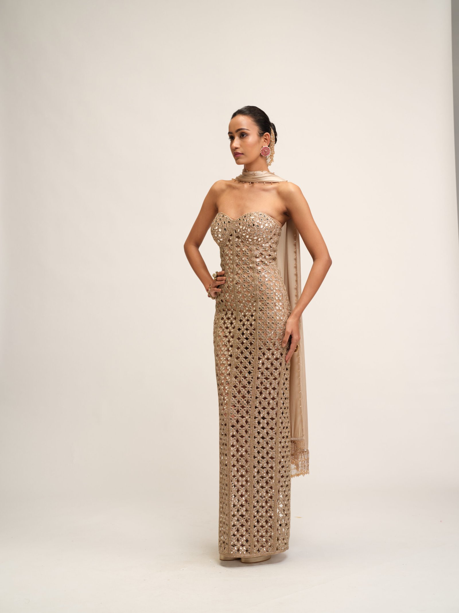 LIGHT BEIGE CUTWORK DRESS SET - Image 4