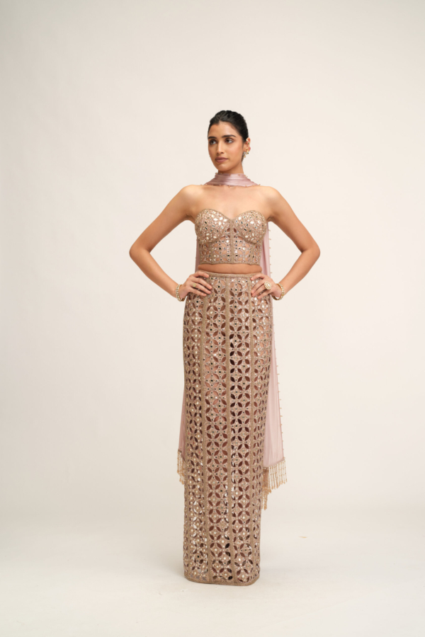 Ash Pink Cutwork Pencil Skirt