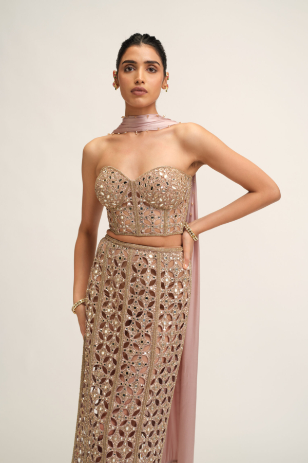 Ash Pink Cutwork Pencil Skirt